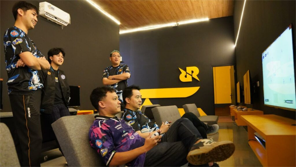 RRQ Arena manado
